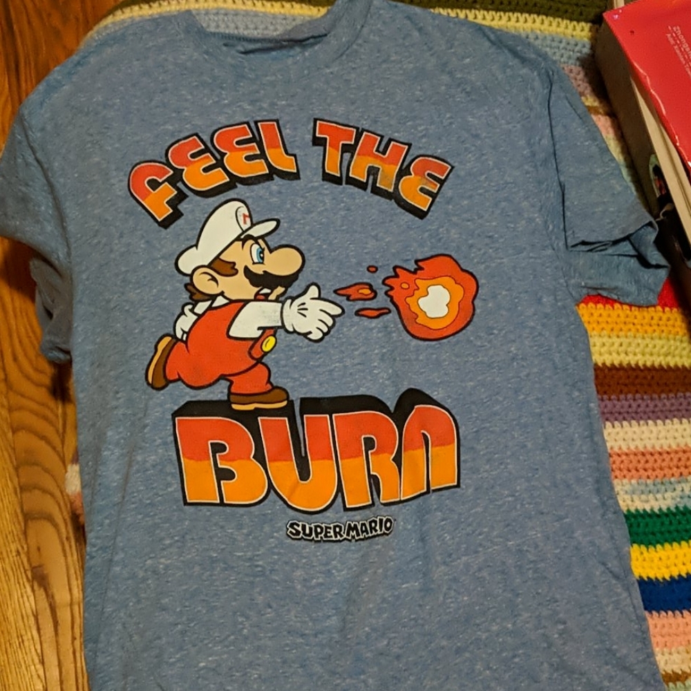 Luigi Feel the Burn shirt